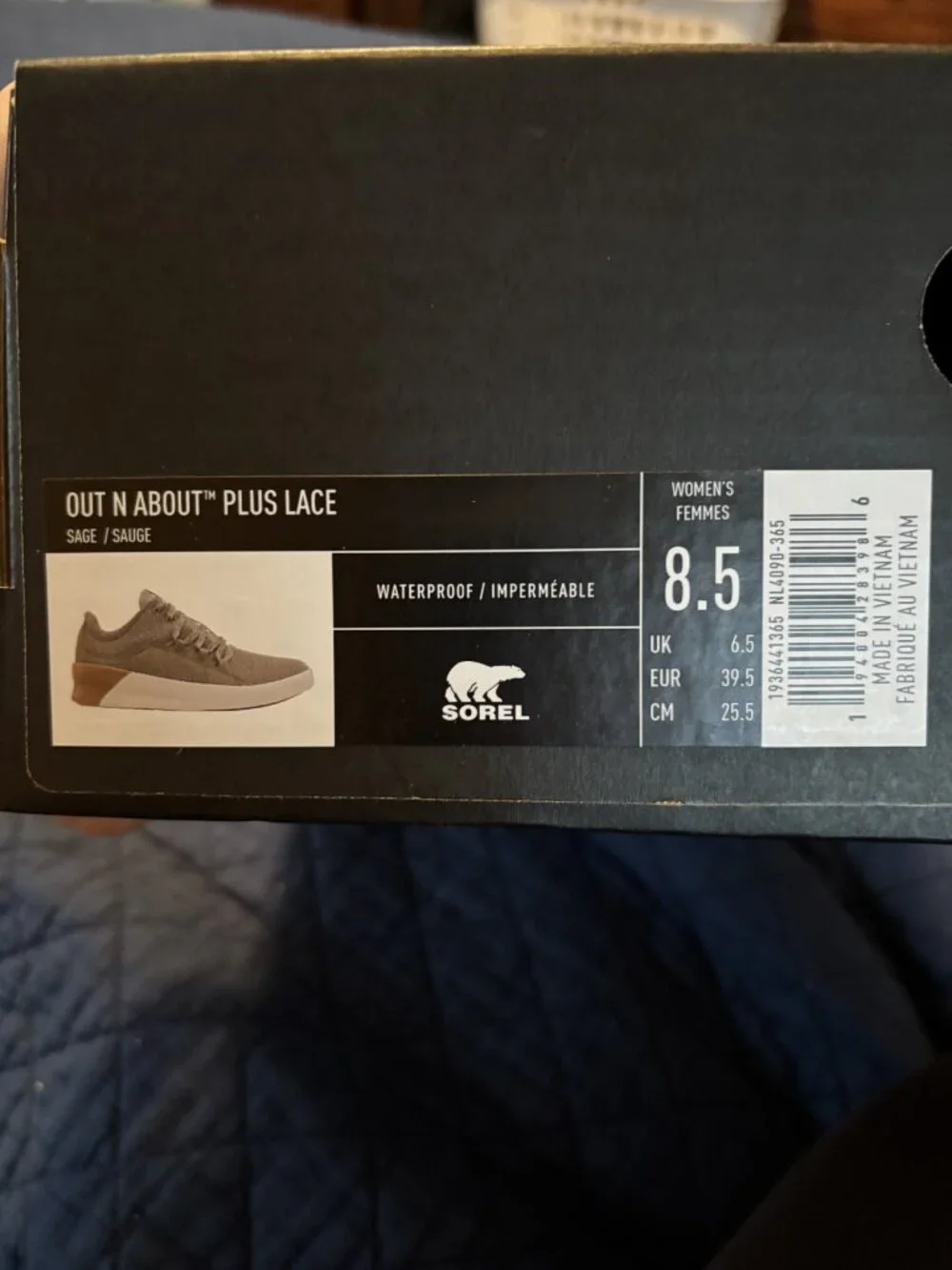 NIB Sorel Out N About Athletic Shoes